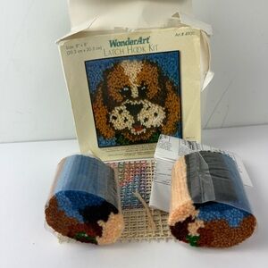 Wonderart Latch Hook Kit Dog Puppy 8 x 8 inches NEW.  SEE ALL.